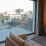 Milky Way I 2 Bedroom Apartment Rare Find In Aviatiei