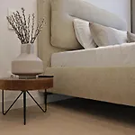 Milky Way I 2 Bedroom Apartment Rare Find In Aviatiei